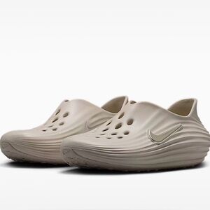 Nike ReactX Rejuven8 Size 2Y Kids (EUC)